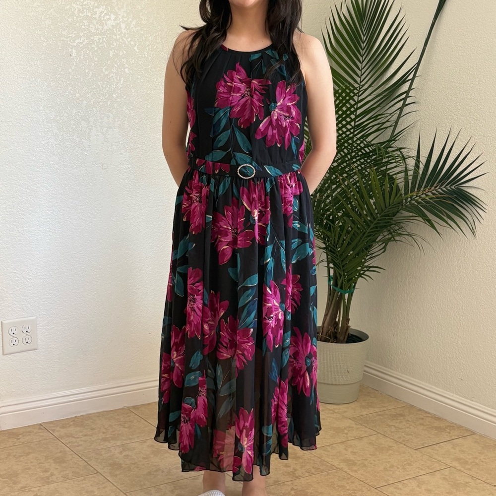 Floral Sleeveless Dress - Black and Pink